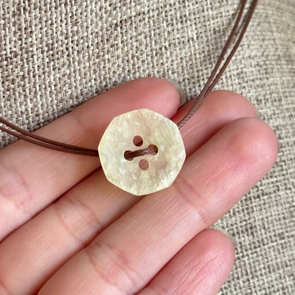 Grunge Button Choker - Picture 3 of 3
